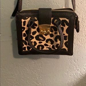 Leopard small cross body